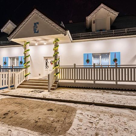 Apt Fiona4 Centrum700M Parking Bezplatny Monitorowany Salon Z Sypialnia Tv Lazienka Kuchnia Rekuperacja Karpacz Bagian luar foto