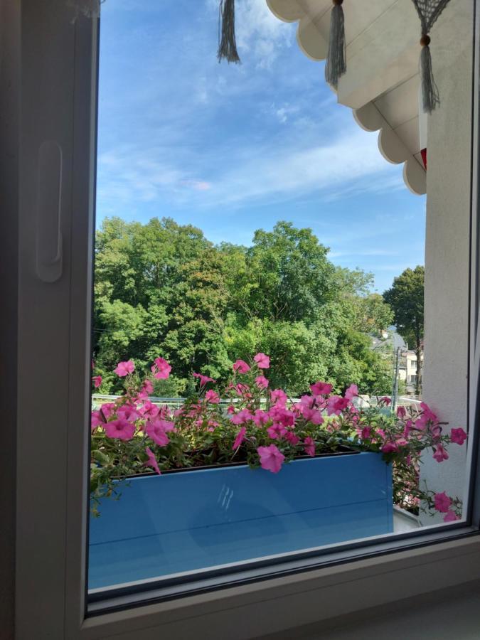 Apt Fiona4 Centrum700M Parking Bezplatny Monitorowany Salon Z Sypialnia Tv Lazienka Kuchnia Rekuperacja Karpacz Bagian luar foto